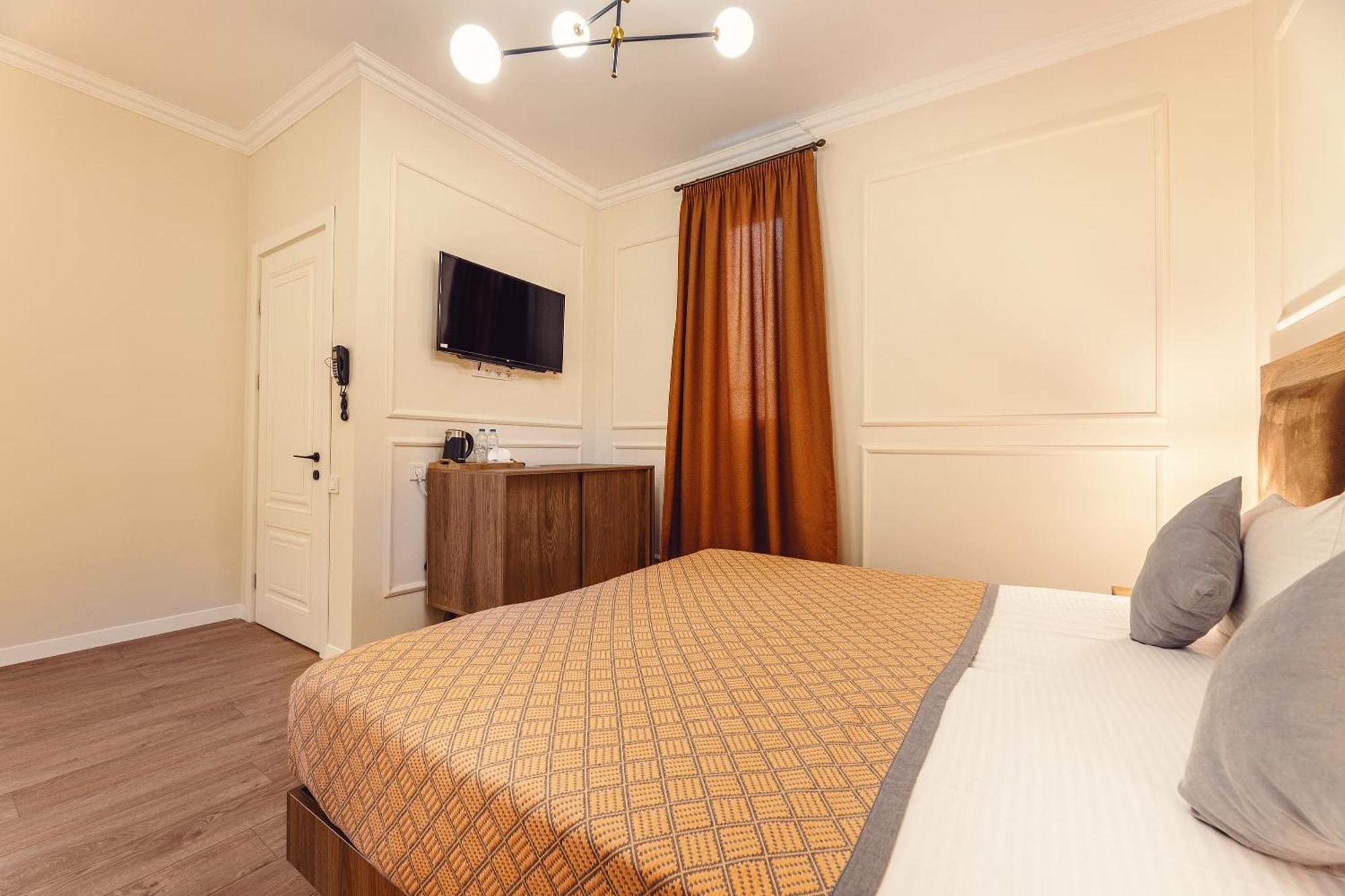 Boutique Hotel Manufactura Tbilisi Exterior photo